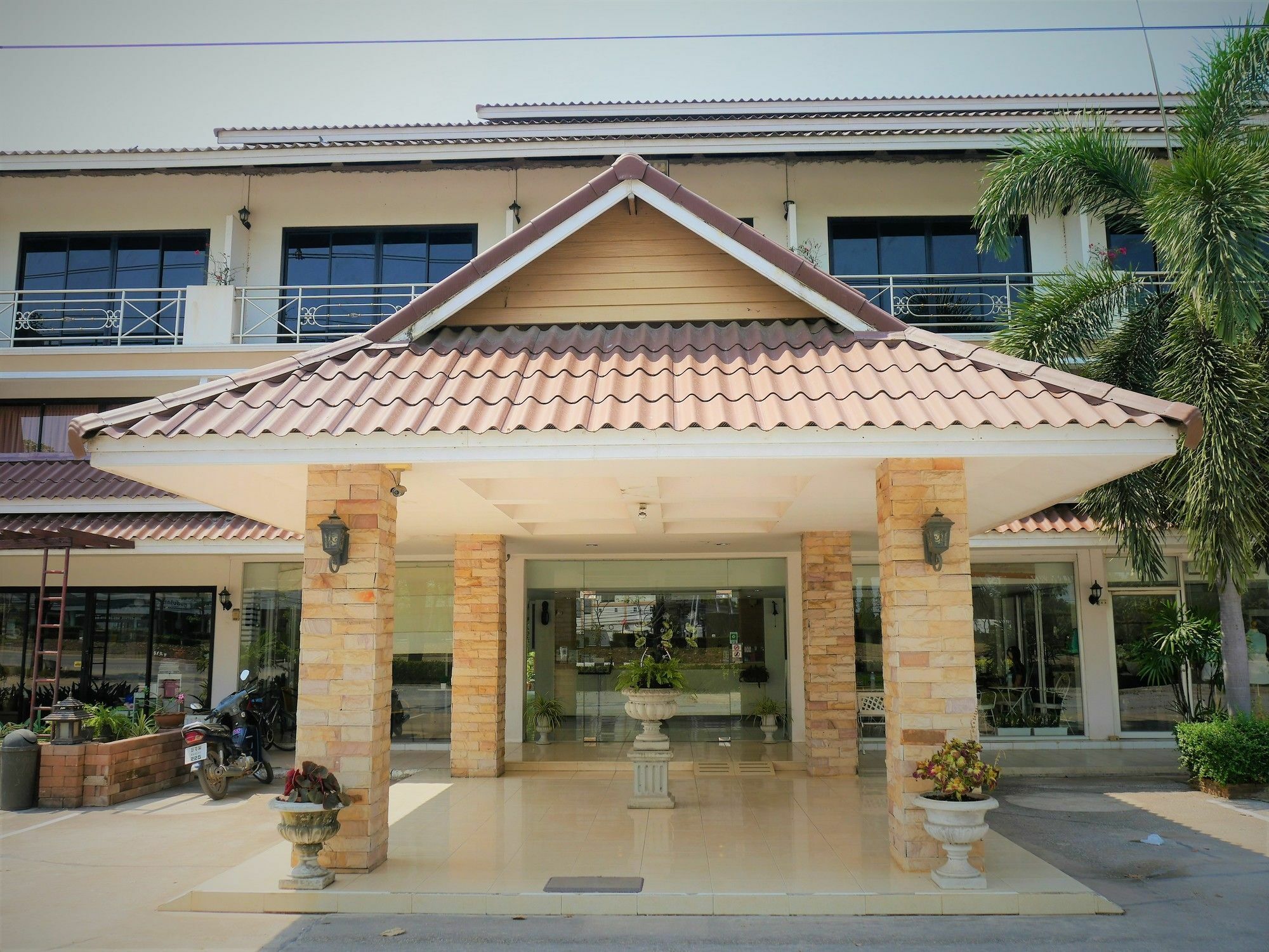 Punya Garden Hotel Ban Wang Won Exterior foto